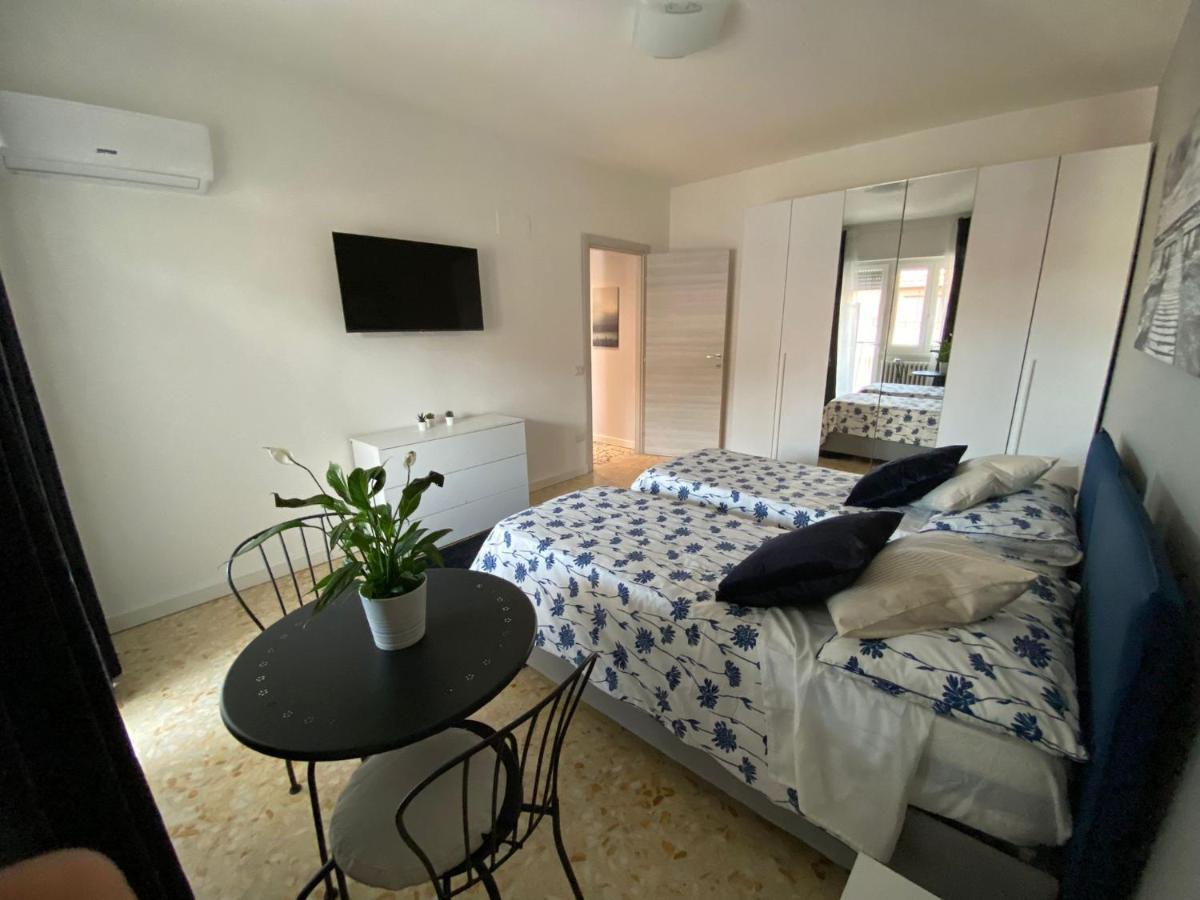 Hotel Ytha Housse Roma Centro Exterior foto